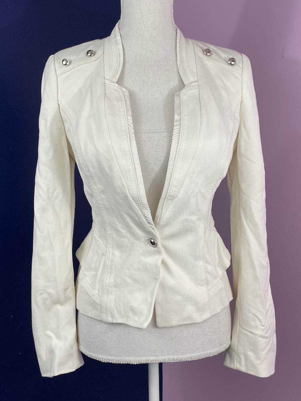 WHBM White Peplum Blazer 2 Silver Button Slim Lapel Collar Jacket Structured